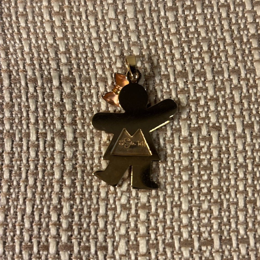 14KT Gold Girl Pendant Charm - Picture 2 of 4
